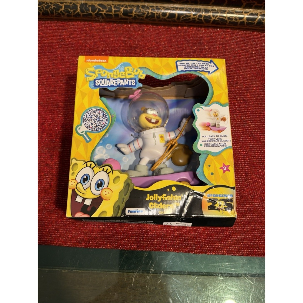 Spongebob Squarepants Sandy Sweetcheeks Squirrel Jellyfishin Gliders Figure -New